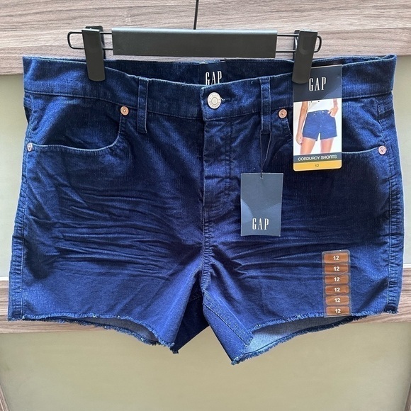 GAP Pants - GAP Corduroy Raw Hem Shorts Size 12 NWT